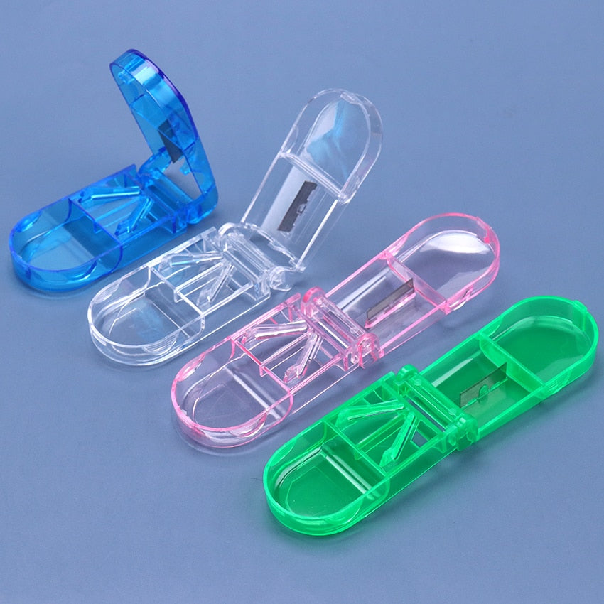 Portable Pill Cutter & Tablet Splitter – Compact Medicine Cutting Box